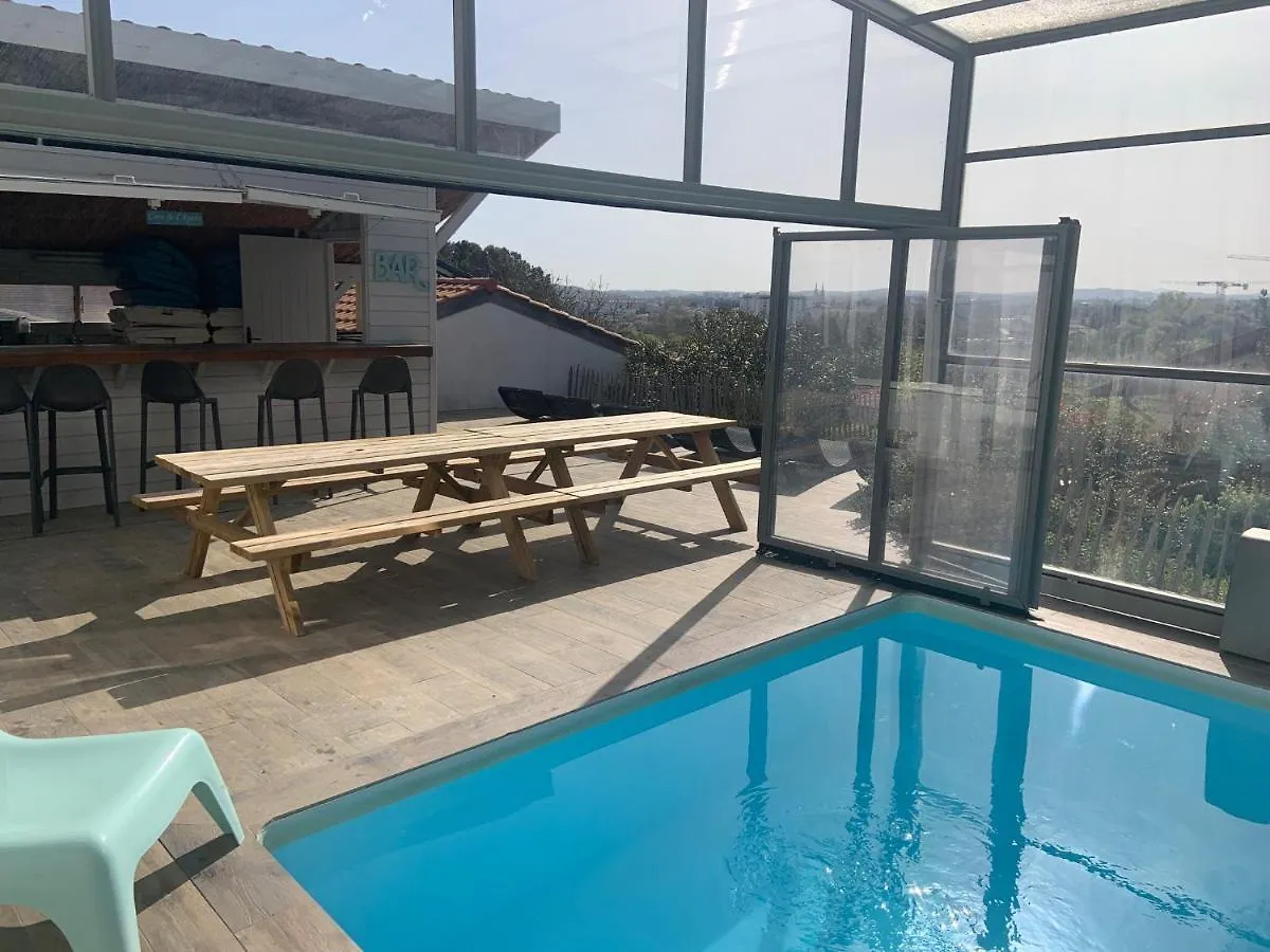 Villa 12 Pers Climatisee, Piscine Chauffee Couverte Ou Non,2Km Mer, Golf, Jardin Anglet