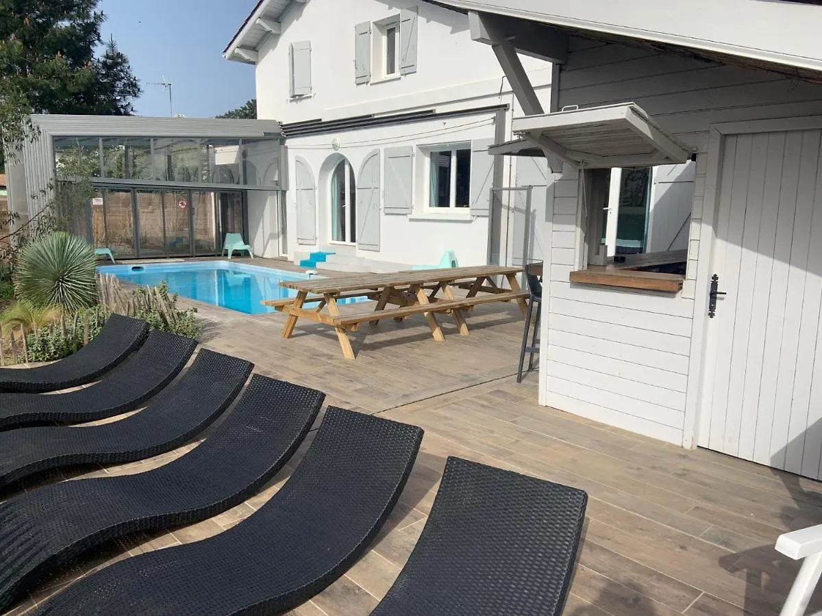 Villa 12 Pers Climatisee, Piscine Chauffee Couverte Ou Non,2Km Mer, Golf, Jardin Anglet France